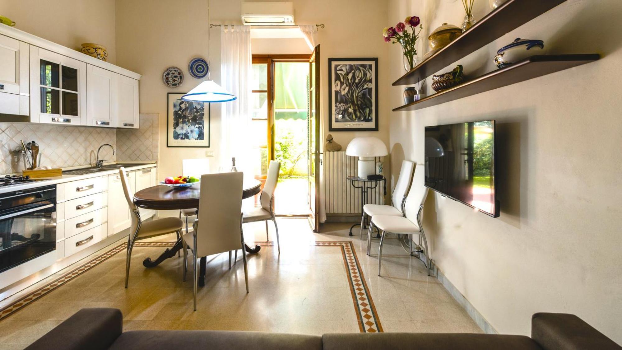 Hostly-La Casa Di Marta-Two Steps From The Tower Apartment Pisa Luaran gambar